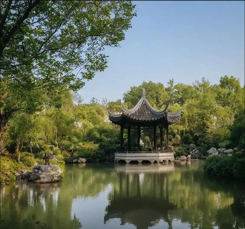 桂林雁山岑迷餐饮有限公司